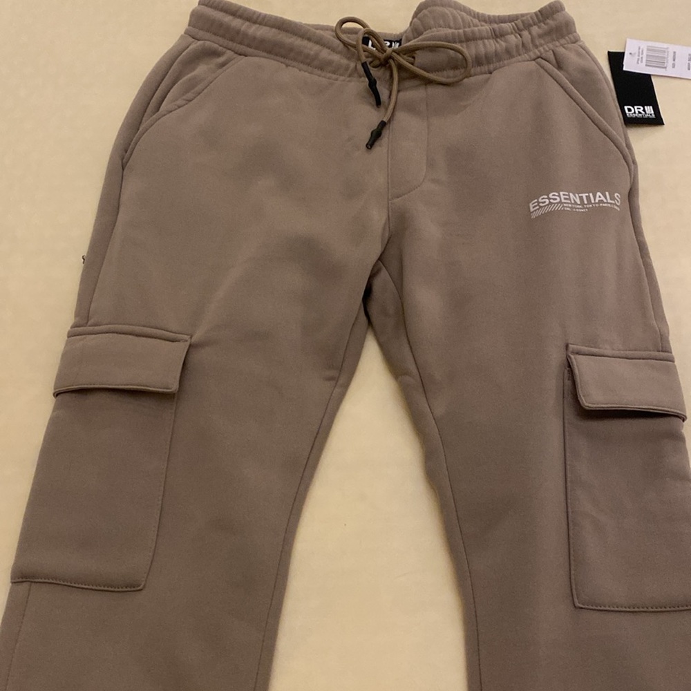 Essentials Sweatpants - Picture 4 of 5